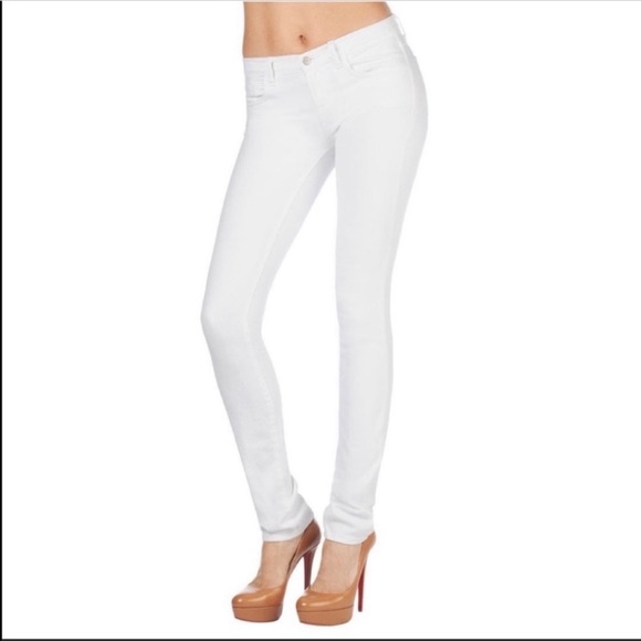 J Brand Denim - $10 FINAL PRICE $10 J Brand The Pencil Leg Skinny White Jeans Pants